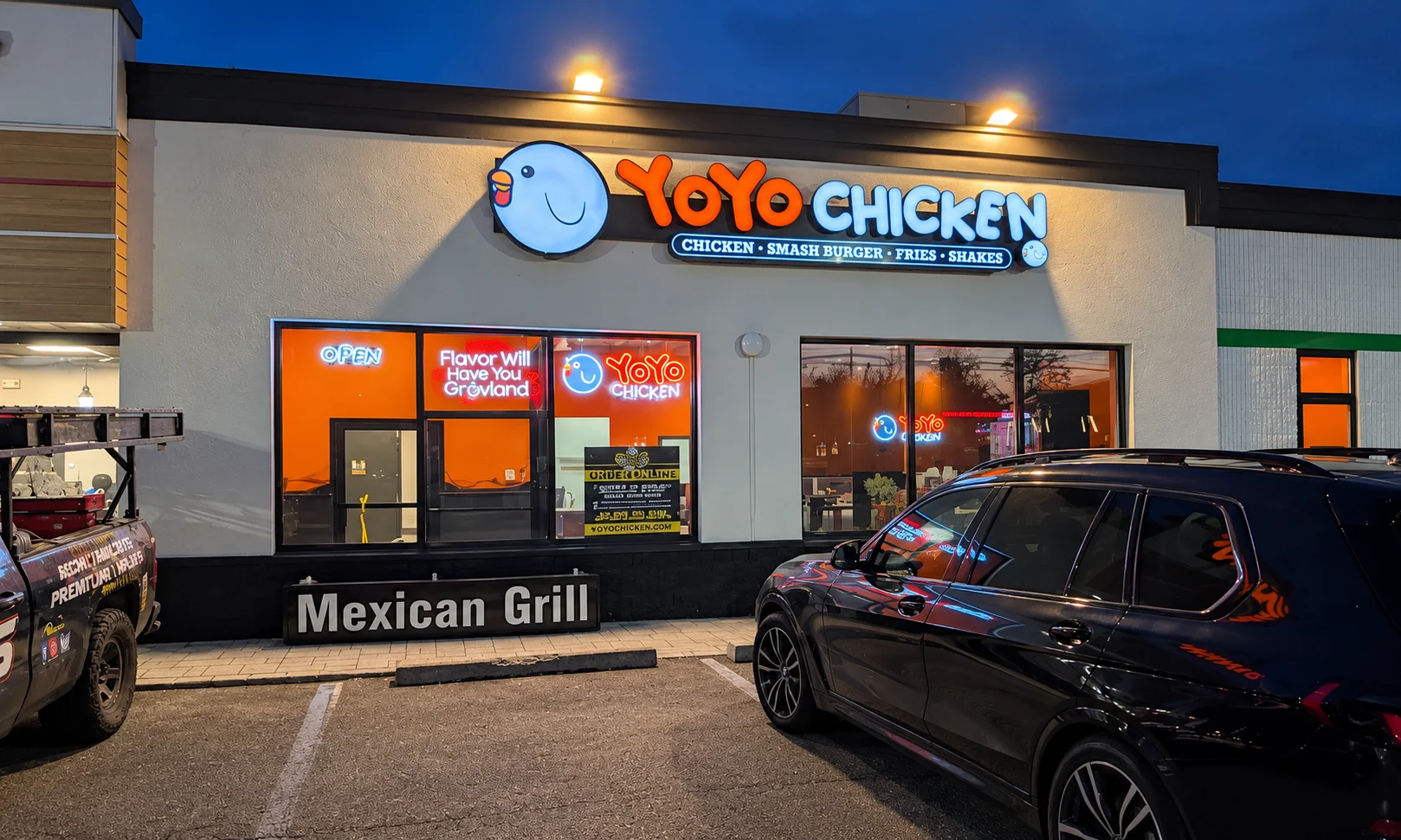 yoyo location garden city storefront