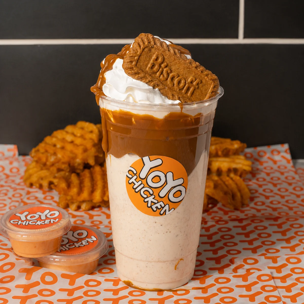Lotus Biscuit Milkshake Medium — Milkshakes